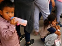 The number of migrant children trying to reach US from Mexico increased