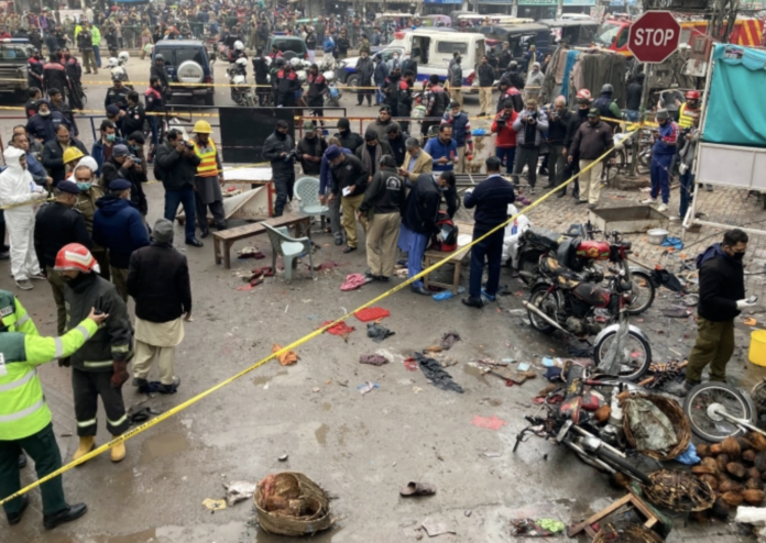 2 killed, 26 injured in deadly bomb blast in Lahore shopping district