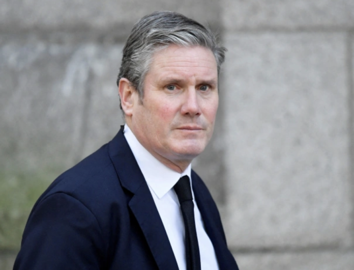 Boris Johnson asked to apologise after Starmer mobbed by protesters Boris Johnson asked to apologise after Starmer mobbed by protesters