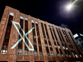 Elon Musk to change Twitter logo from a bird to an "X"