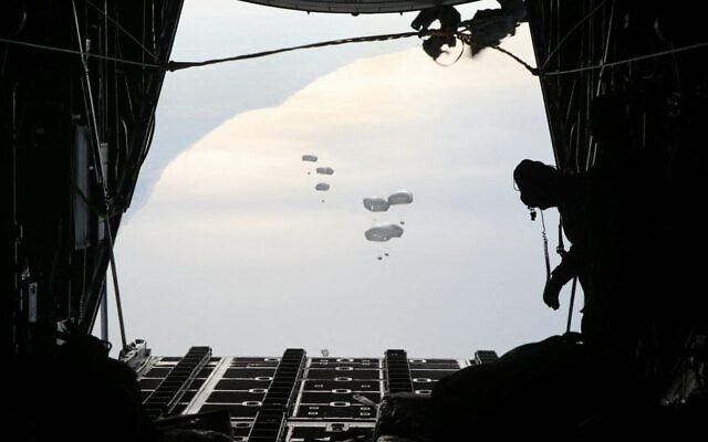 Jordanian military conducted aid airdrop to help northern Gaza amid conflict, aiming to alleviate humanitarian crises and resource shortages. Jordanian military conducted aid airdrop to help northern Gaza amid conflict, aiming to alleviate humanitarian crises and resource shortages