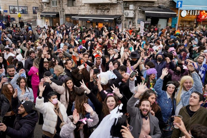 The parade, marking the holiday of Shushan Purim, will feature a vibrant display of thirty floats and seven musical stages along the kilometre-long downtown route