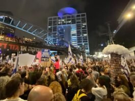 Among the crowd, posters of Hersh Goldberg-Polin, one of the hostages, were prominently displayed, urging for his safe return. Earlier in the week, a video released by Hamas showed Hersh alive, intensifying the calls for action