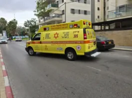 The terrorist, armed with a handgun, had arrived at the bypass route in the Yehuda Brigade area. Upon reaching the bypass, the terrorist targeted an Israeli civilian, opening fire and then exiting his vehicle to stab the victim