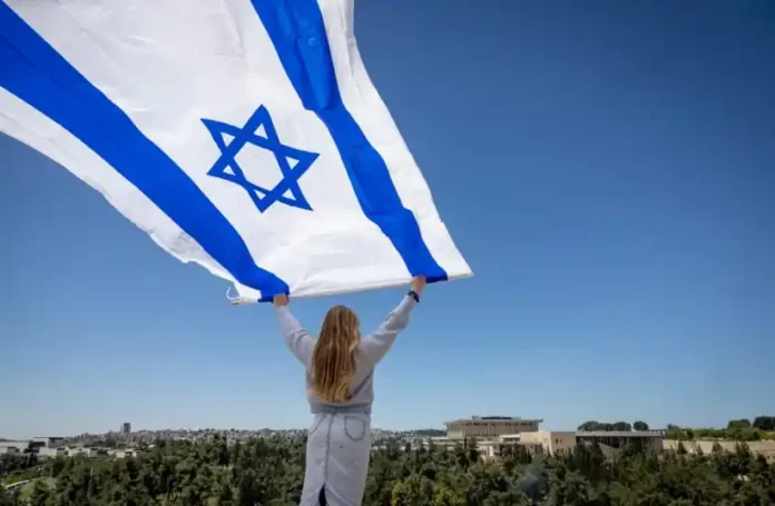 Life expectancy in Israel remains relatively high, with men living an average of 81 years and women living to 85.5. However, the report highlights significant health challenges Life expectancy in Israel remains relatively high, with men living an average of 81 years and women living to 85.5. However, the report highlights significant health challenges