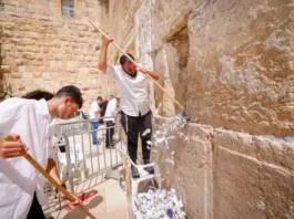 Approximately 20,000 notes from over 100 countries were received in the past six months alone, reflecting the Wall’s global significance as a sacred place of prayer