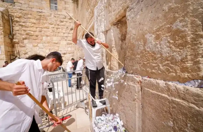 Approximately 20,000 notes from over 100 countries were received in the past six months alone, reflecting the Wall’s global significance as a sacred place of prayer