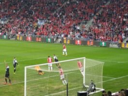 Hapoel Beer Sheva vs. Bnei Sakhnin F.C. in Beer Sheva's Terner stadium, march 7,2016 (photo credit: Wikimedia Commons)