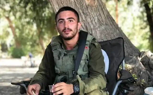 Born and raised in Jerusalem, Ofek moved to Bat Yam at the age of 15 to live with his father, Nissim, and finish high school Born and raised in Jerusalem, Ofek moved to Bat Yam at the age of 15 to live with his father, Nissim, and finish high school
