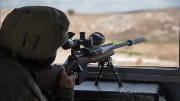 The complaint was filed by the Association Belgo-Palestinienne (ABP), invoking section 136 of the Belgian penal code, which classifies war crimes as a criminal offense