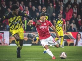 DAN BITON (right) scored a pair of goals for Hapoel Beerseba in its dominant 4-1 home victory over Beitar Jerusalem at Turner Stadium. (photo credit: Hapoel Beersheba/Courtesy)