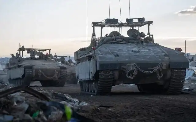IDF troops are seen operating in northern Gaza's Jabalia, in a handout photo issued on December 17, 2024. (Israel Defense Forces) IDF troops are seen operating in northern Gaza's Jabalia, in a handout photo issued on December 17, 2024. (Israel Defense Forces)