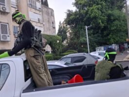 The display, which depicted mannequins dressed as terrorists in the back of a truck, was left overnight in the area. When residents discovered it the following morning, they promptly alerted the authorities