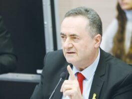 In a strong statement following the attack, Katz emphasized that Israel would not tolerate threats to its northern communities and placed full responsibility on the Lebanese government