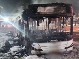 According to the investigation, an Israeli citizen had picked up the terrorist from a construction site in central Israel and transported him to a checkpoint and later to Bat Yam. An indictment against the suspects is expected to be filed on Thursday