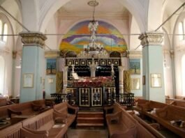 The Moroccan Jewish community, which numbers around 2,000 today, has welcomed the Ministry of Culture's decision