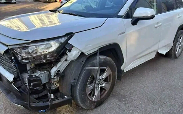 The suspect, a man in his 20s, illegally entered Israel, stole a car in Tel Aviv, and drove toward Tzrifin IDF base. The suspect, a man in his 20s, illegally entered Israel, stole a car in Tel Aviv, and drove toward Tzrifin IDF base.