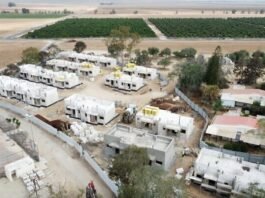 Kibbutz Nirim buildings cracked by shockwaves from IDF Gaza strikes, despite recent renovations after October 7 Hamas attack