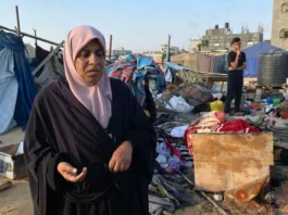 Israeli airstrikes continue in Gaza City amid ongoing ceasefire negotiations involving the US, Hamas, Egypt, and Qatar