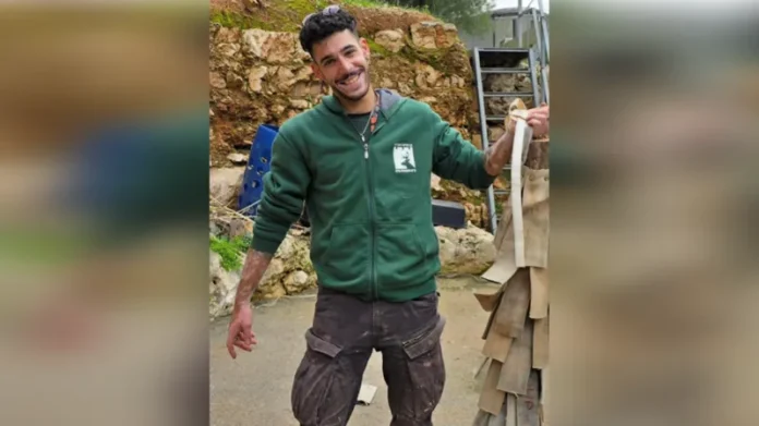 Israel Police secure the leopard enclosure at Jerusalem’s Biblical Zoo after the fatal attack on zoo worker Uriel Nuri
