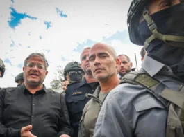 National Security Minister Itamar Ben-Gvir visits the Bedouin town of Tarabin al-Sana days before the deadly police raid