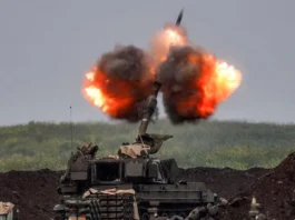 Smoke rises after Israeli air strike near Tyre as bridges and infrastructure are targeted amid escalating conflict with Hezbollah forces